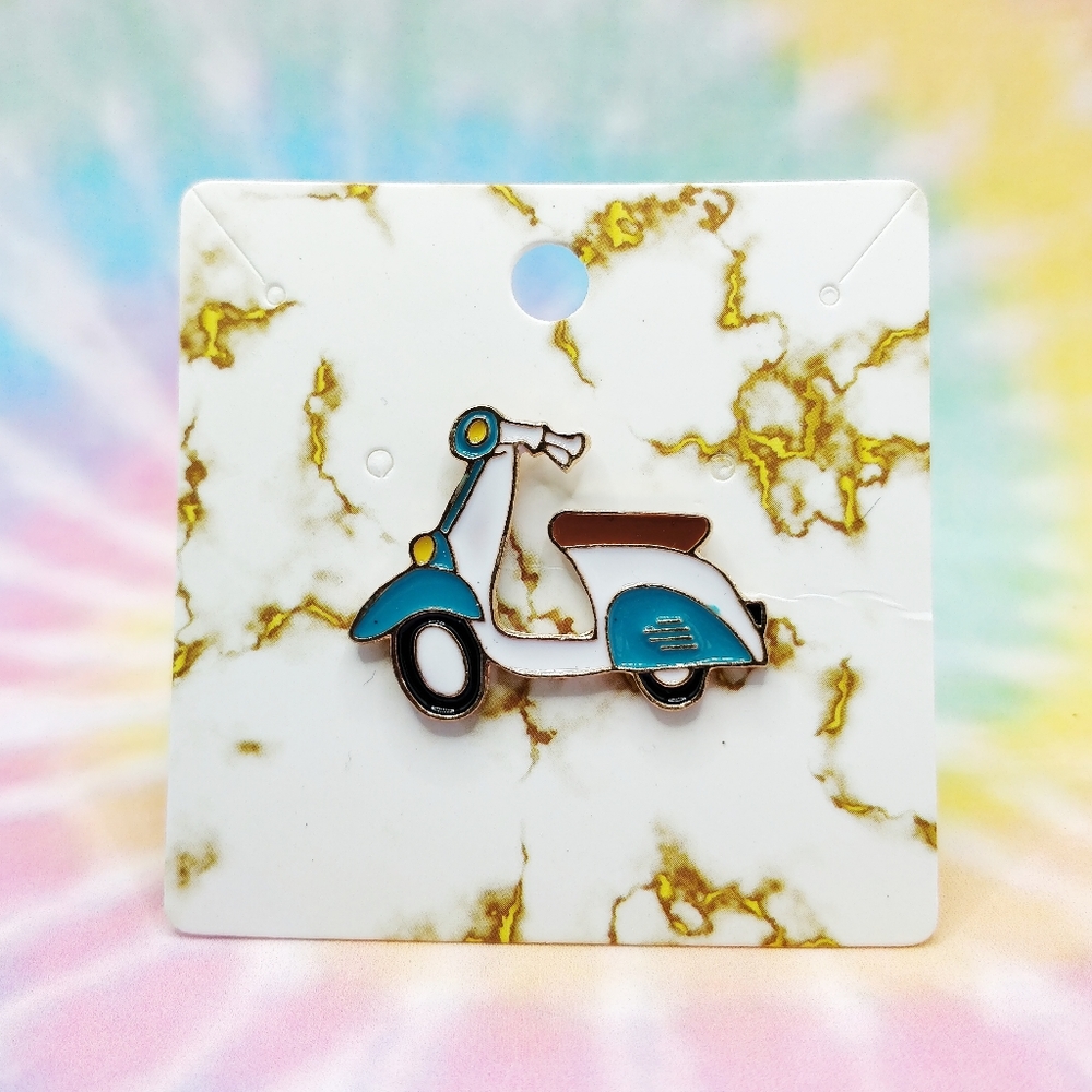 Scooter Moped Enamel Pin NWT Vacation Badge